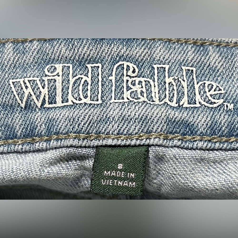 Wild Fable Light Blue Denim Shorts Size 8 - Picture 4 of 4